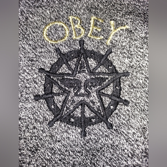 Obey  hoodie - Picture 7 of 8
